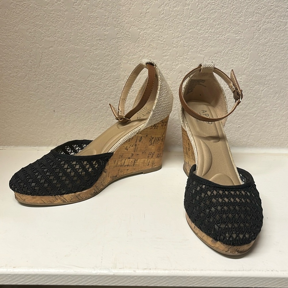 Memory foam wedges